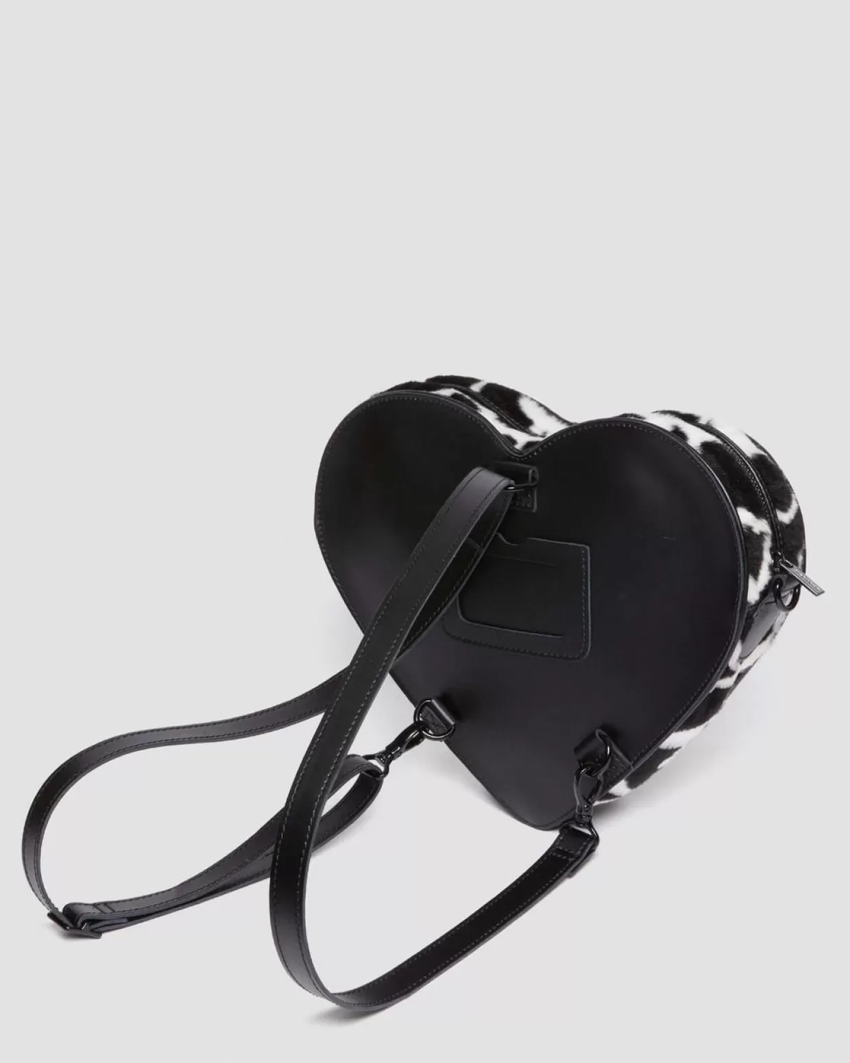 UNISEX Dr. Martens Borsa a forma di cuore con stampa maculata