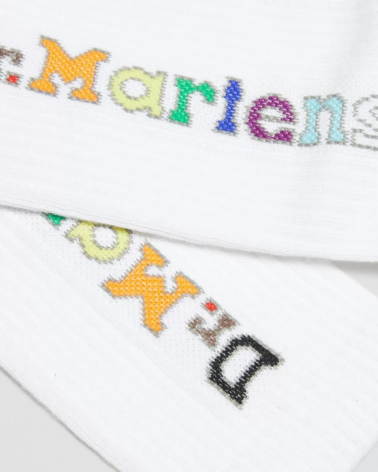 ACCESSORIES Dr. Martens Calzini in misto cotone con logo verticale per il Pride