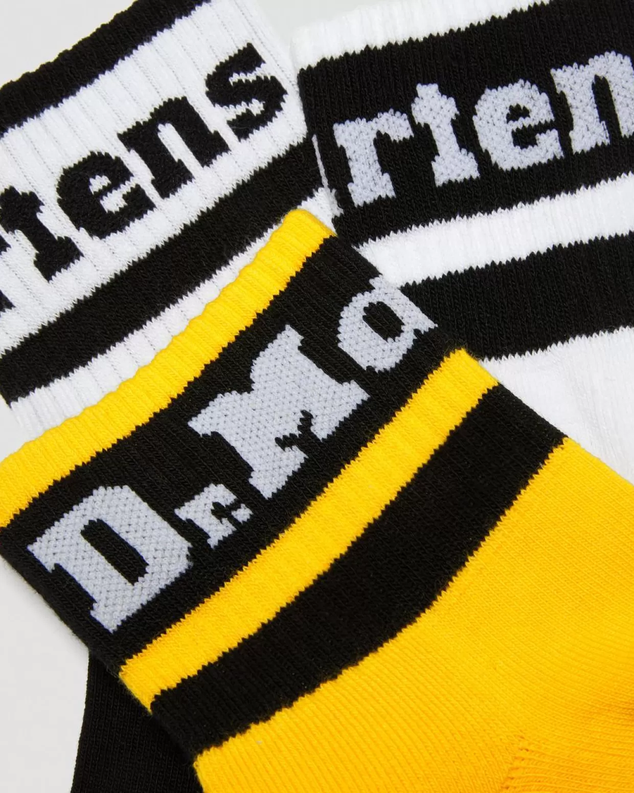 ACCESSORIES Dr. Martens Confezione da tre paia di calzini corti Athletic Logo in misto cotone