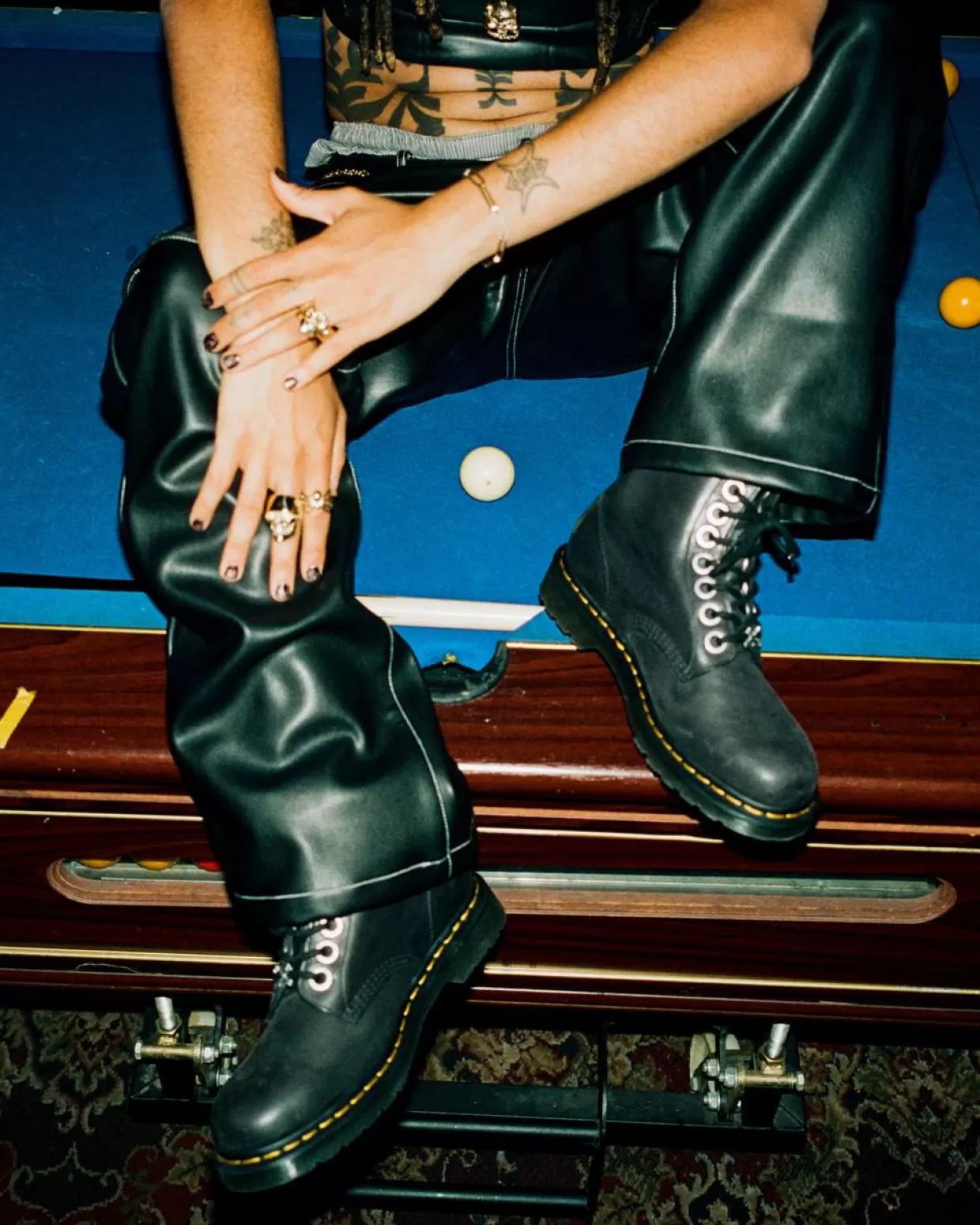 WOMENS Dr. Martens GLI STIVALI DI PELLE 1460 THE GREAT FROG