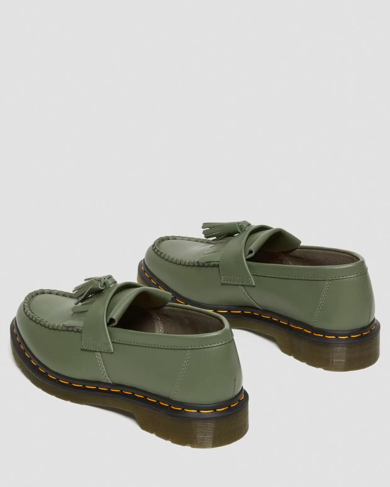 WOMENS Dr. Martens Mocassini Adrian con nappe e cuciture gialle in pelle Smooth