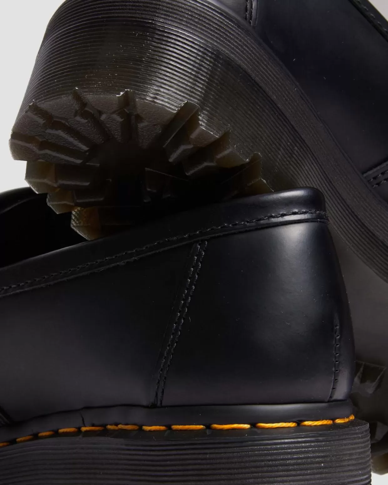 MENS Dr. Martens Mocassini neri Adrian Snaffle in pelle con stampa maculata in pelo