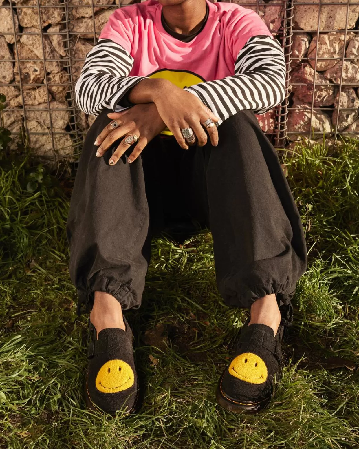 UNISEX Dr. Martens Mules Jorge Smiley® in camoscio