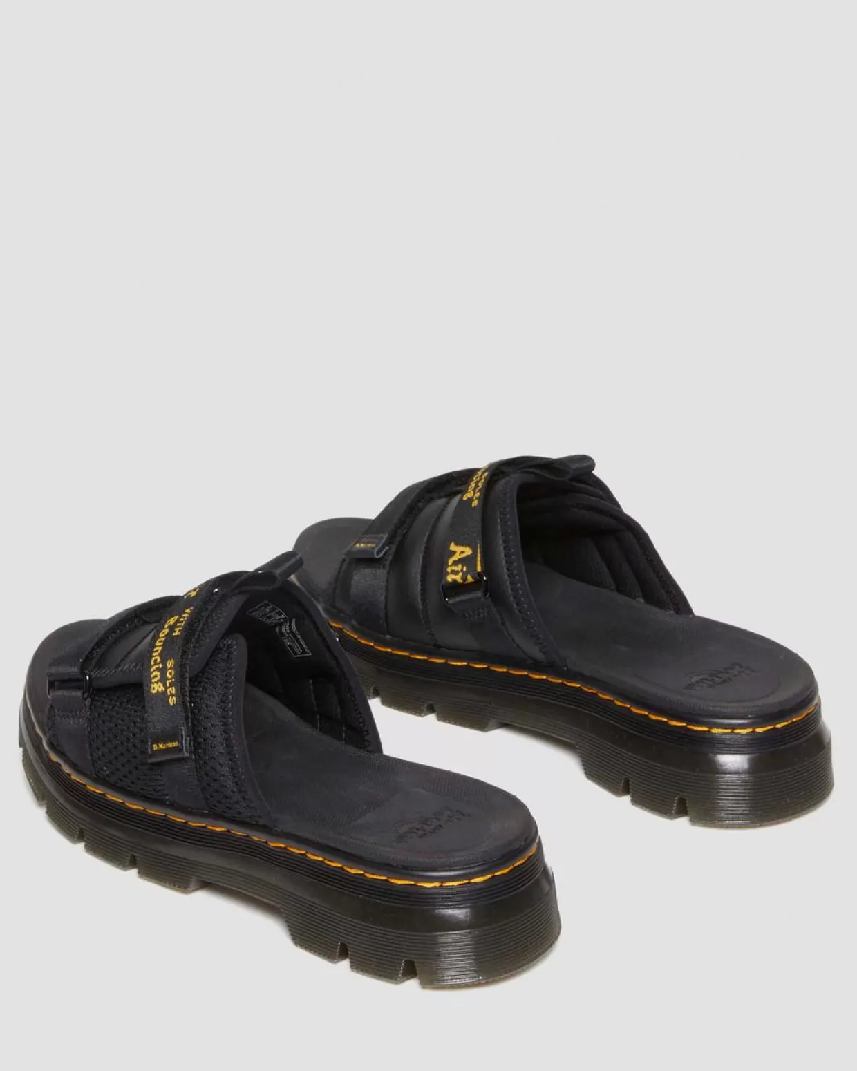 UNISEX Dr. Martens Sandali con cinturini Ayce Logo Platform in pelle bottalata