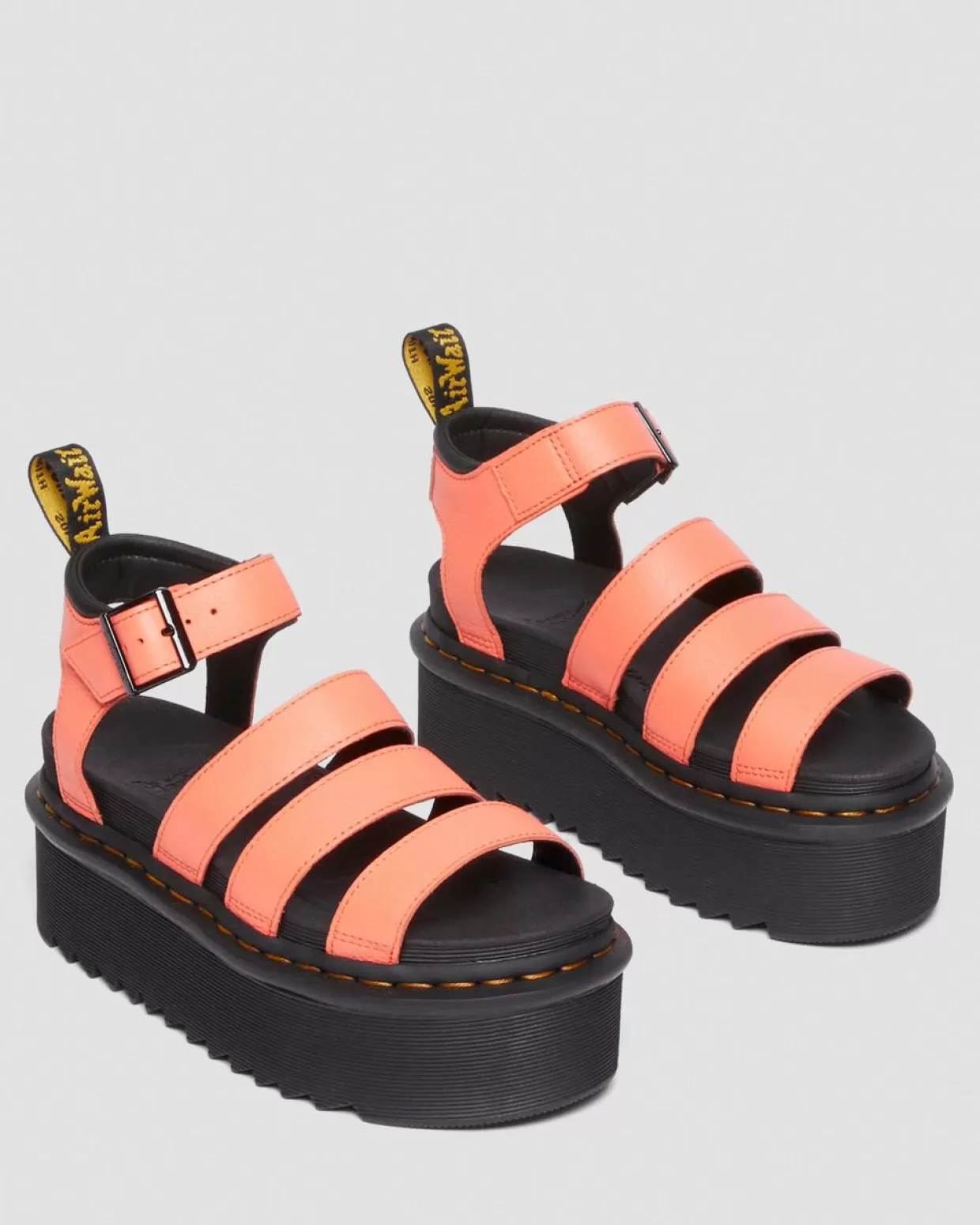 UNISEX Dr. Martens Sandali Platform Blaire Quad con cinturino in pelle Pisa