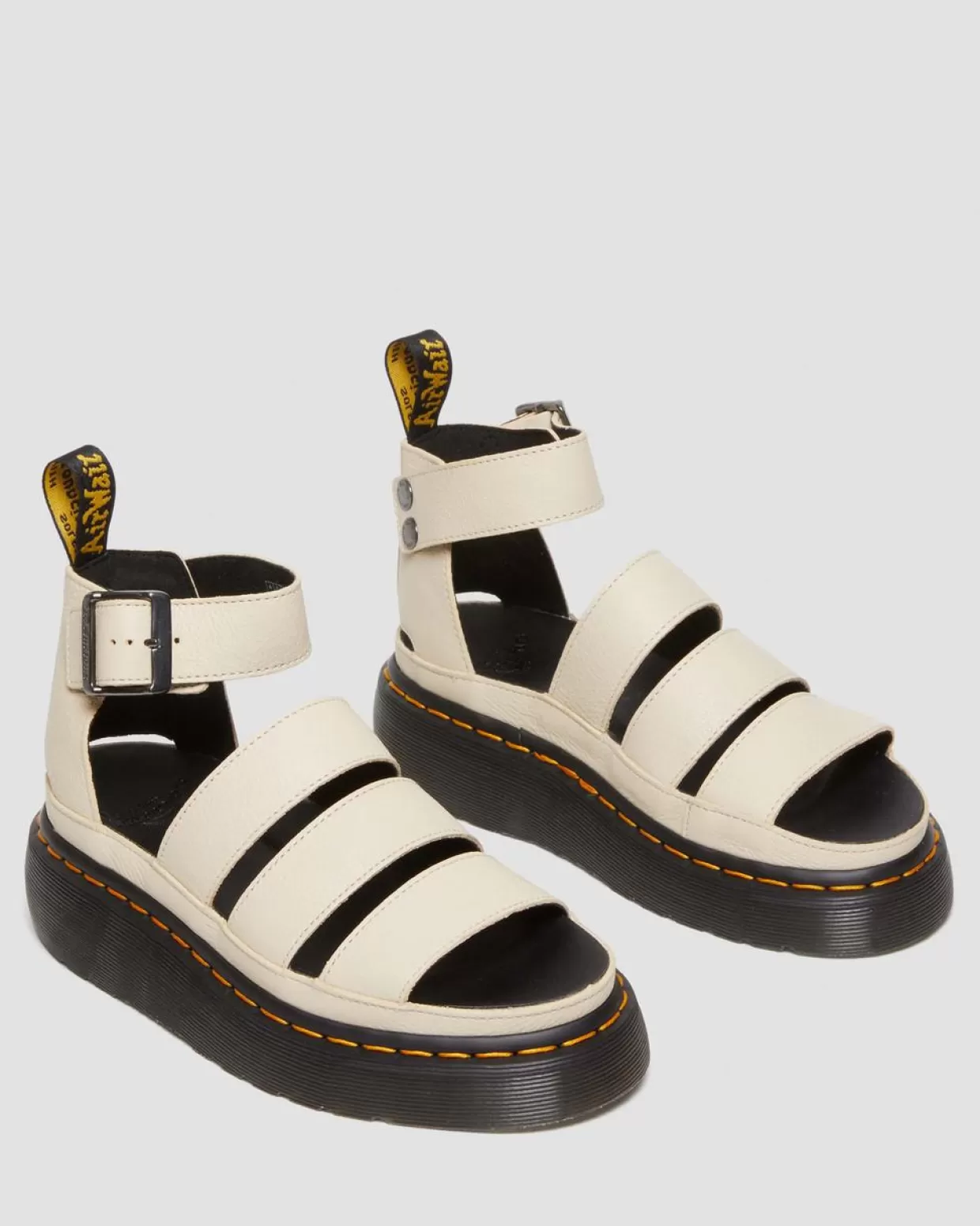 UNISEX Dr. Martens Sandali platform Clarissa II in pelle Pisa con cinturini