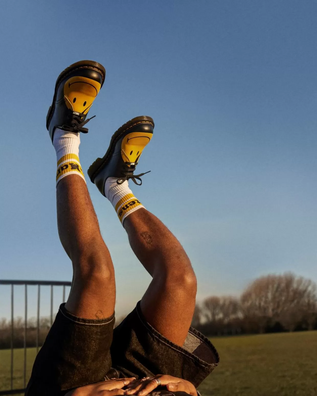 UNISEX Dr. Martens SCARPE 1461 SMILEY® IN PELLE