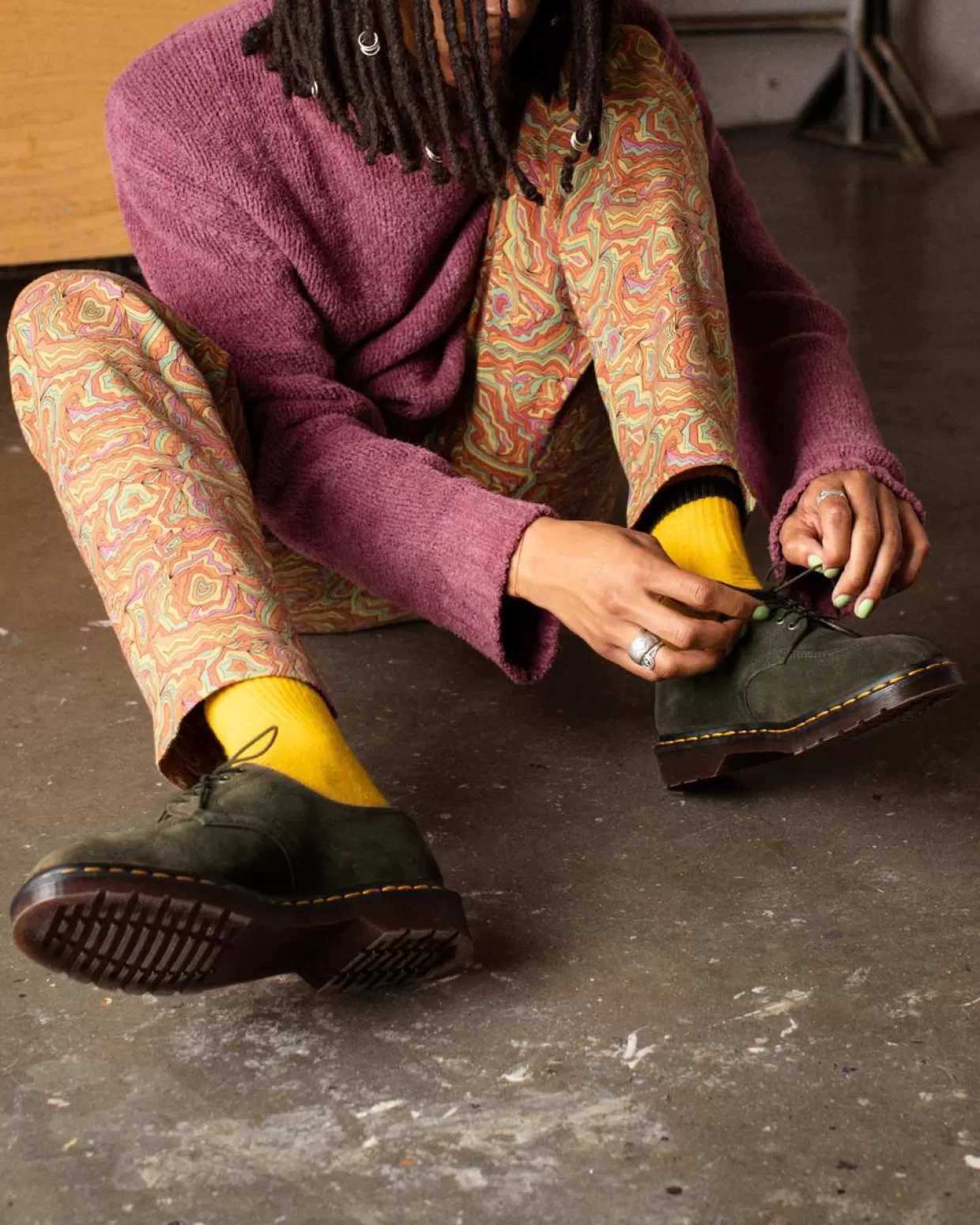 MENS Dr. Martens Scarpe 2046 in pelle scamosciata