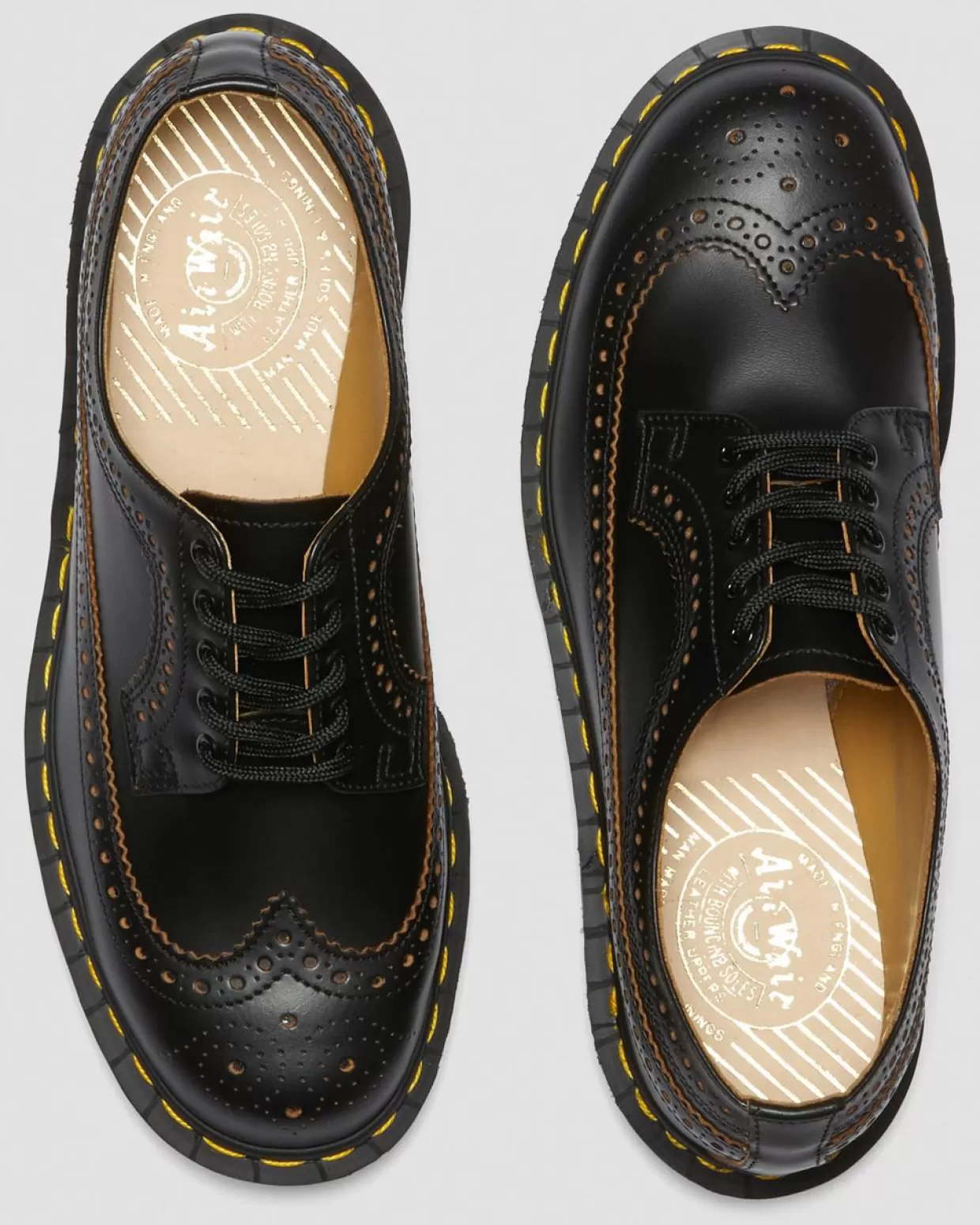 MENS Dr. Martens Scarpe Brogue vintage 3989 in pelle Quilon