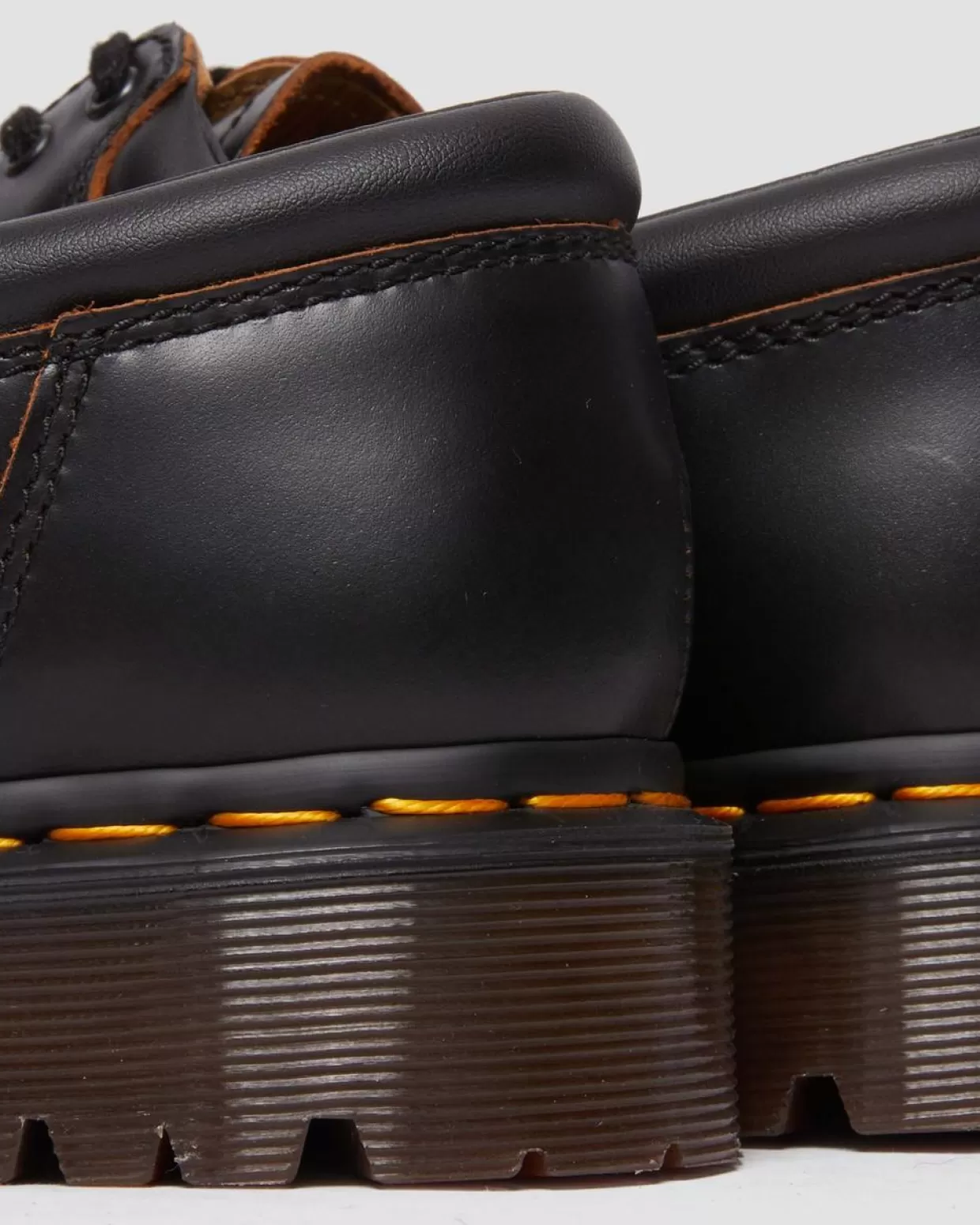 UNISEX Dr. Martens Scarpe di pelle Smooth 8053 vintage