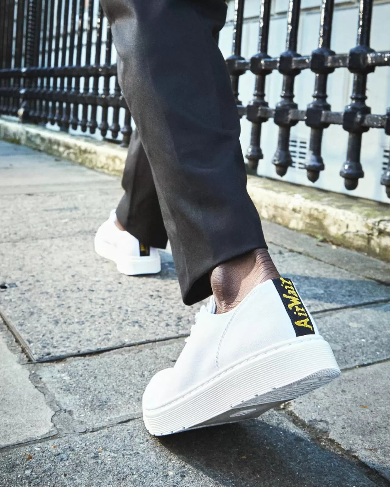 WOMENS Dr. Martens Scarpe di tela Dante