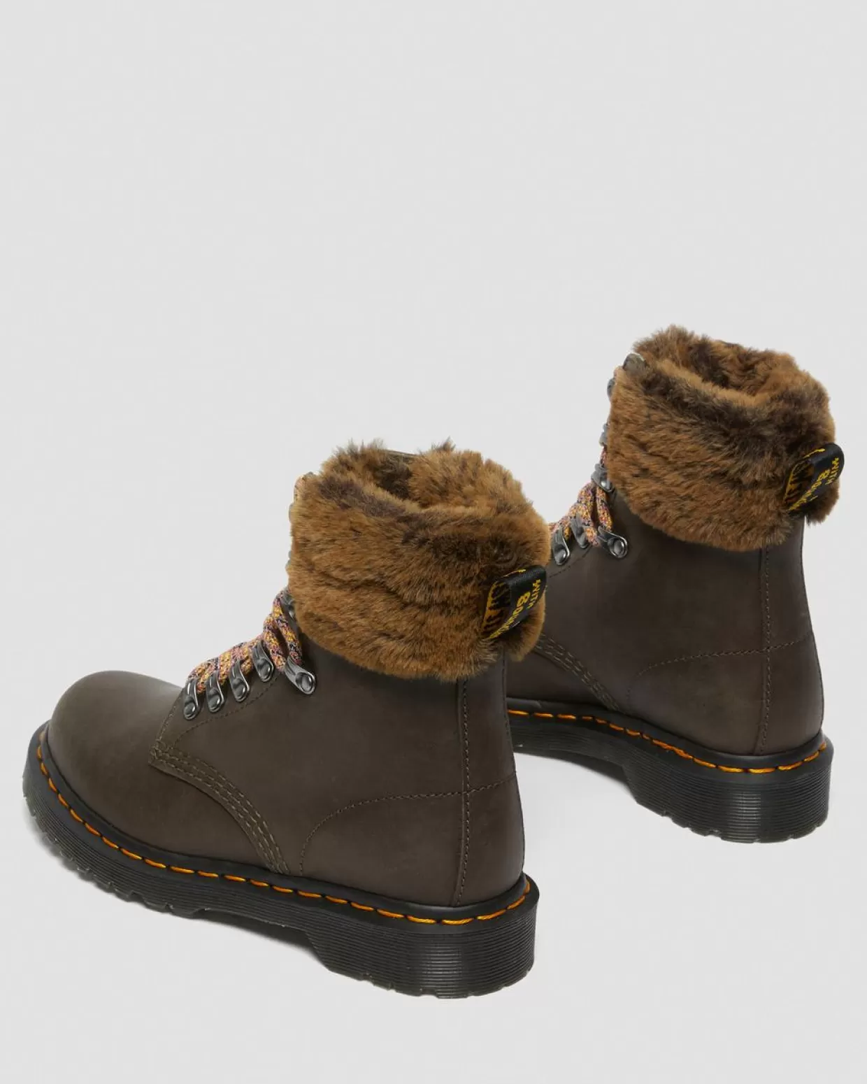 UNISEX Dr. Martens Stivaletti 1460 Serena Collar Con Rivestimento Interno In Pelliccia Sintetica