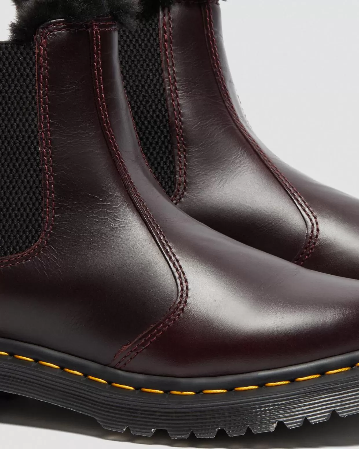 UNISEX Dr. Martens Stivaletti Chelsea 2976 Leonore Con Rivestimento Interno In Pelliccia Sintetica