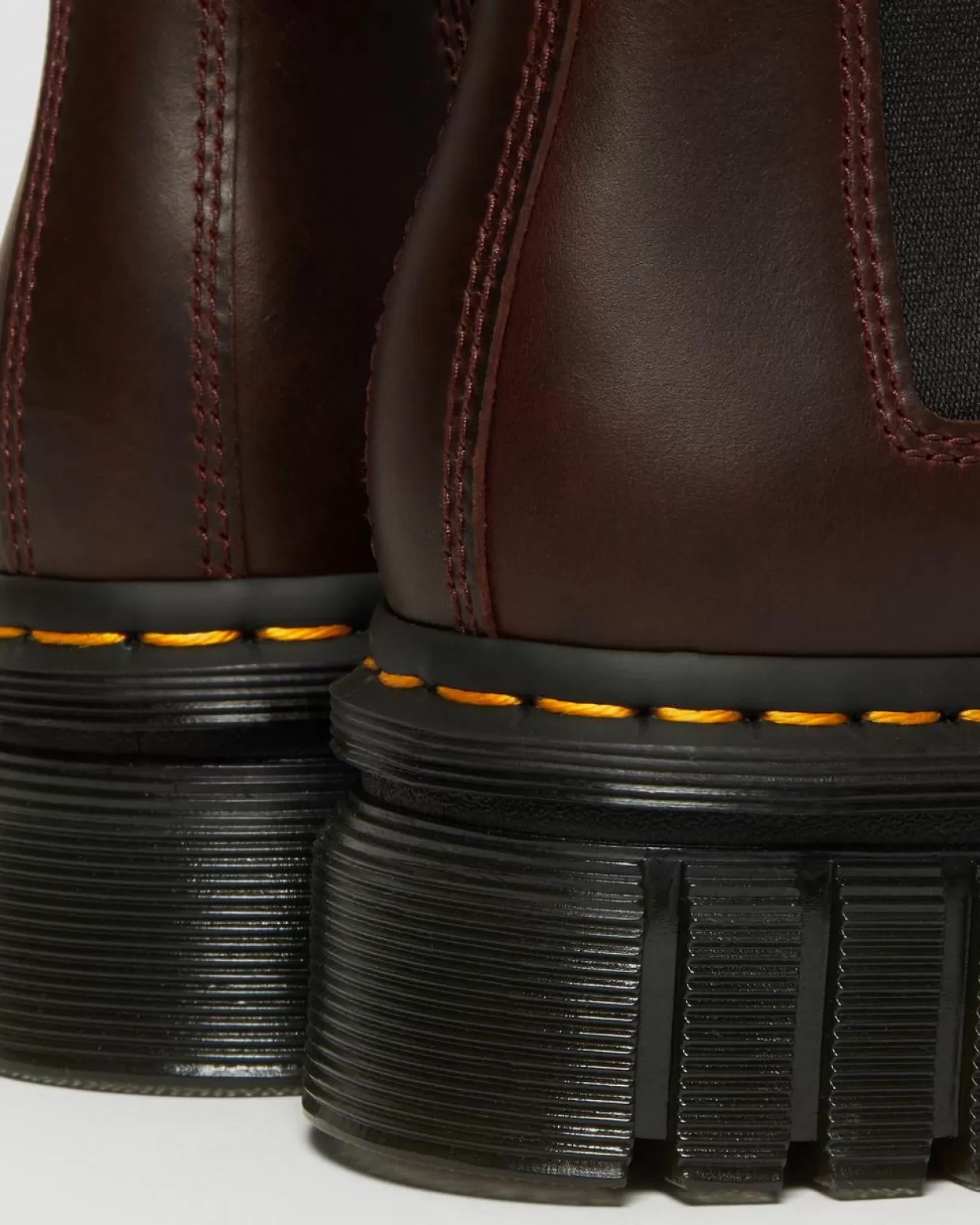 WOMENS Dr. Martens Stivaletti Chelsea platform Audrick in pelle Brando