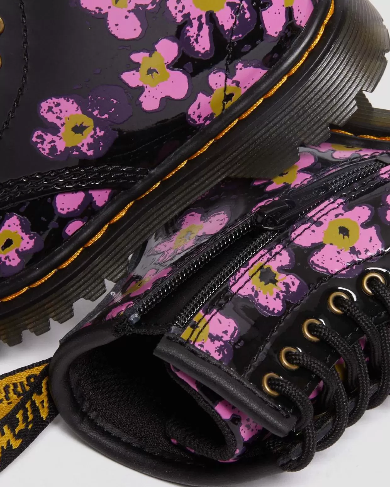 KIDS Dr. Martens Stivali 1460 primi passi in pelle verniciata con motivi floreali