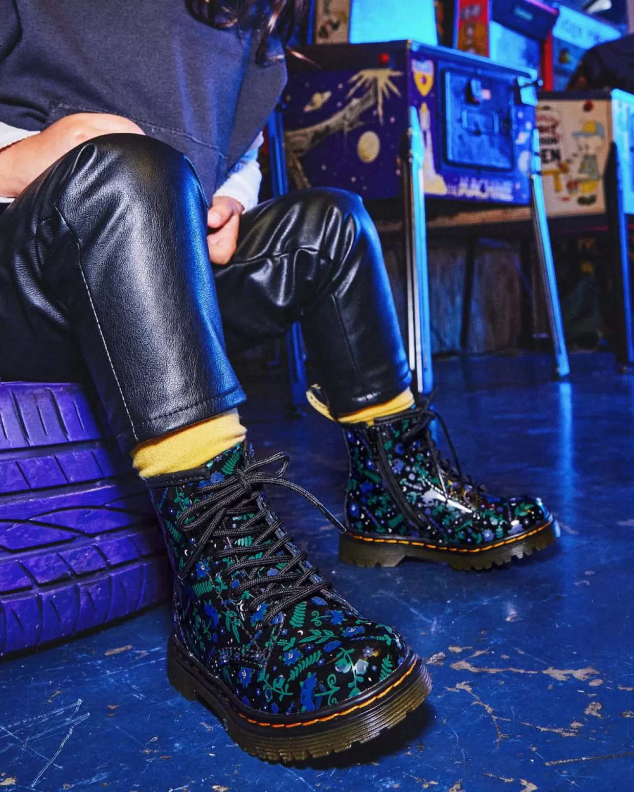 Dr. Martens Stivali 1460 T Black Mystic Garden