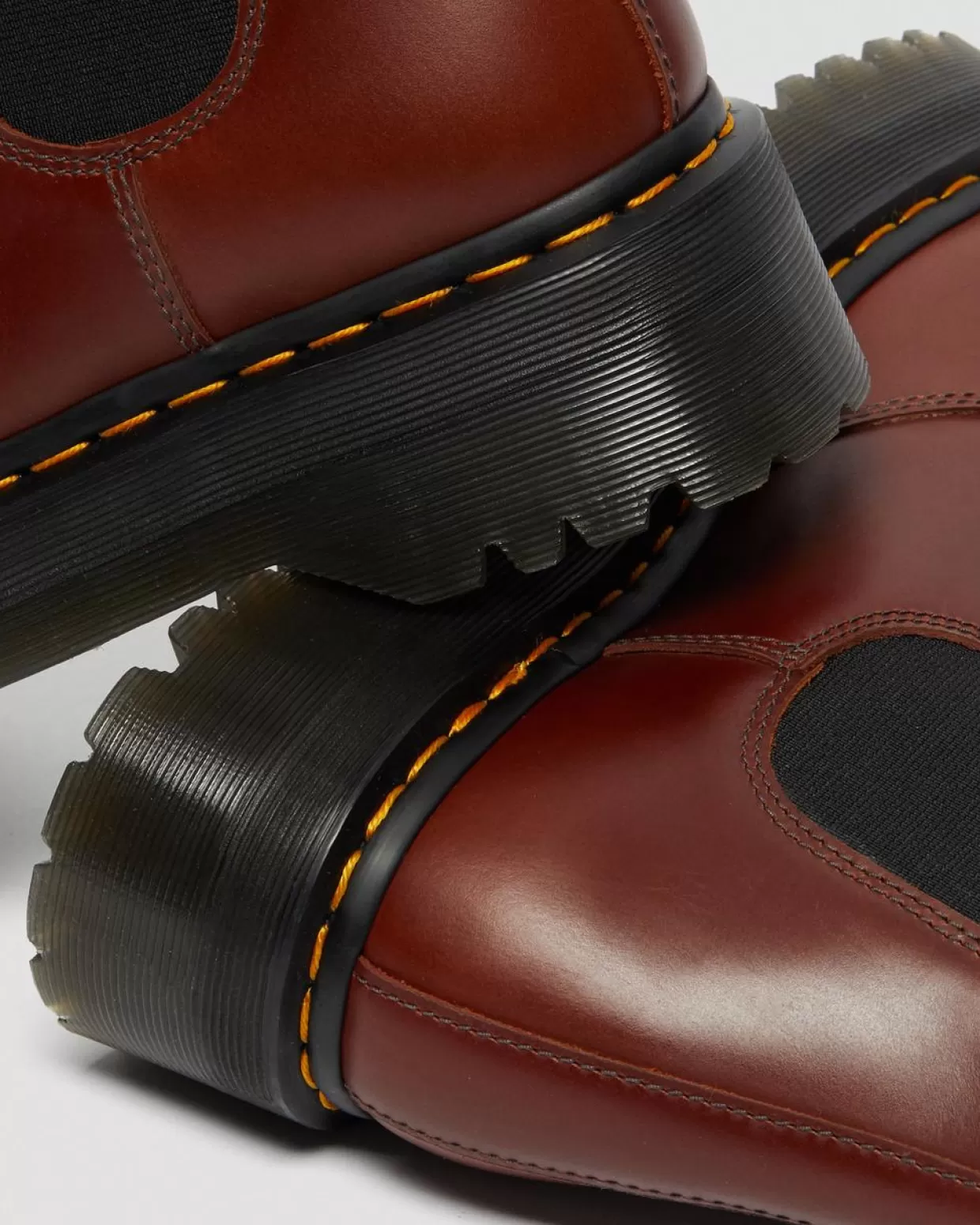 WOMENS Dr. Martens Stivali Platform 2976 Quad Con Rivestimento Interno In Pelliccia Sintetica