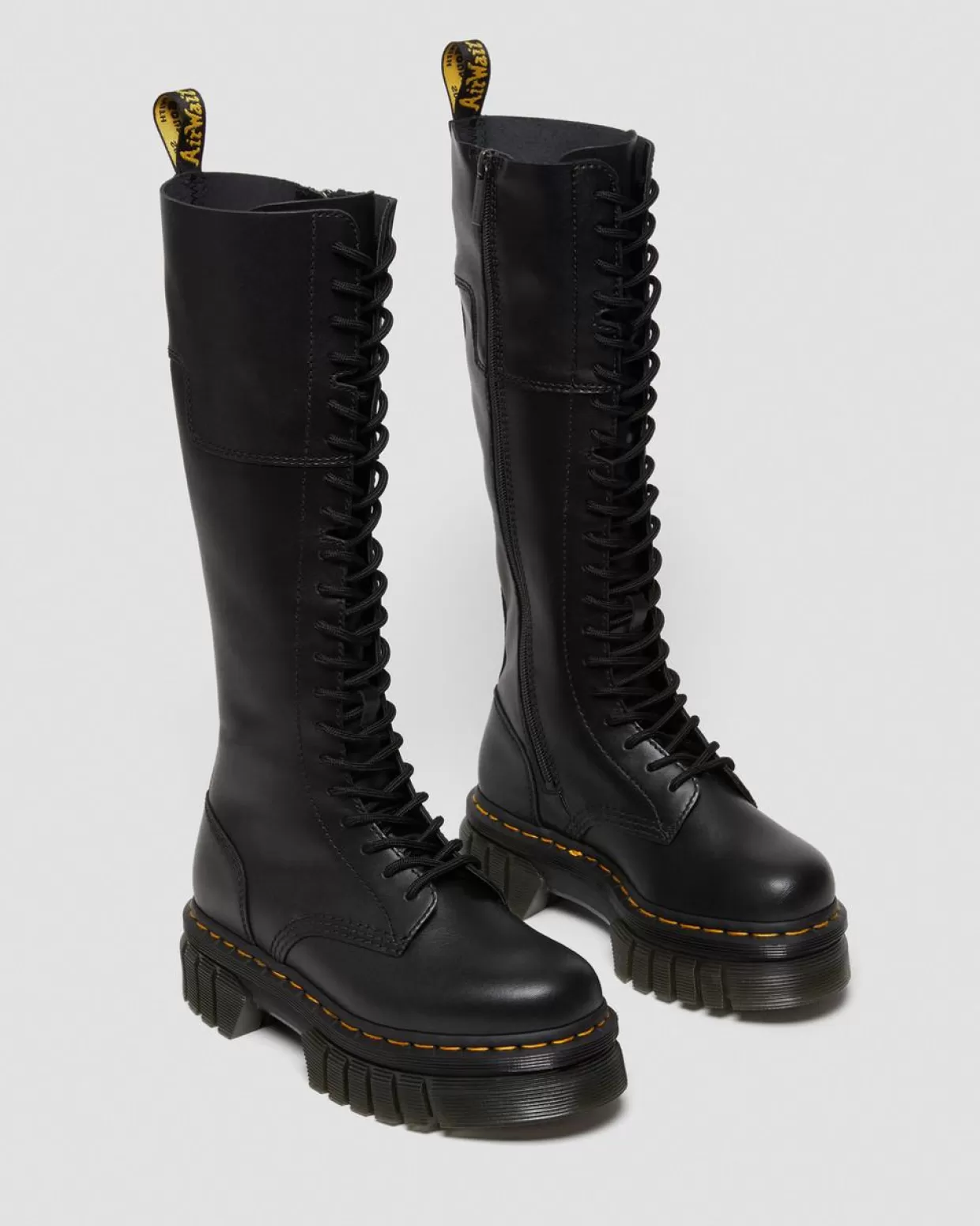 WOMENS Dr. Martens Stivali platform Audrick al ginocchio in pelle a 20 occhielli