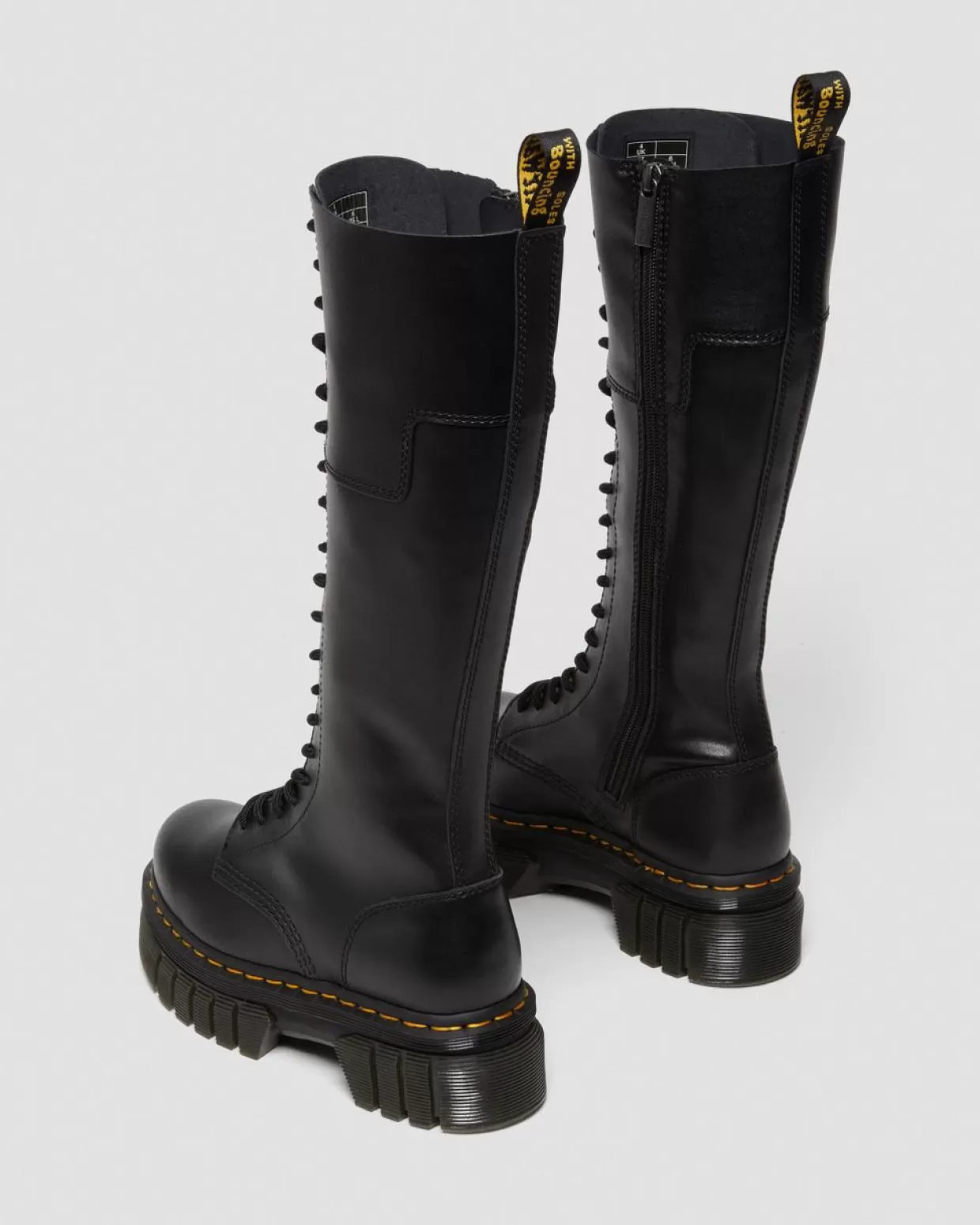 WOMENS Dr. Martens Stivali platform Audrick al ginocchio in pelle a 20 occhielli