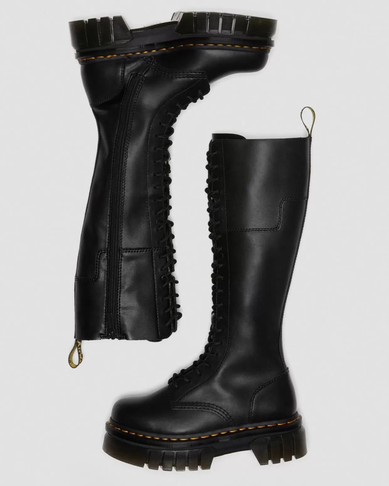 WOMENS Dr. Martens Stivali platform Audrick al ginocchio in pelle a 20 occhielli