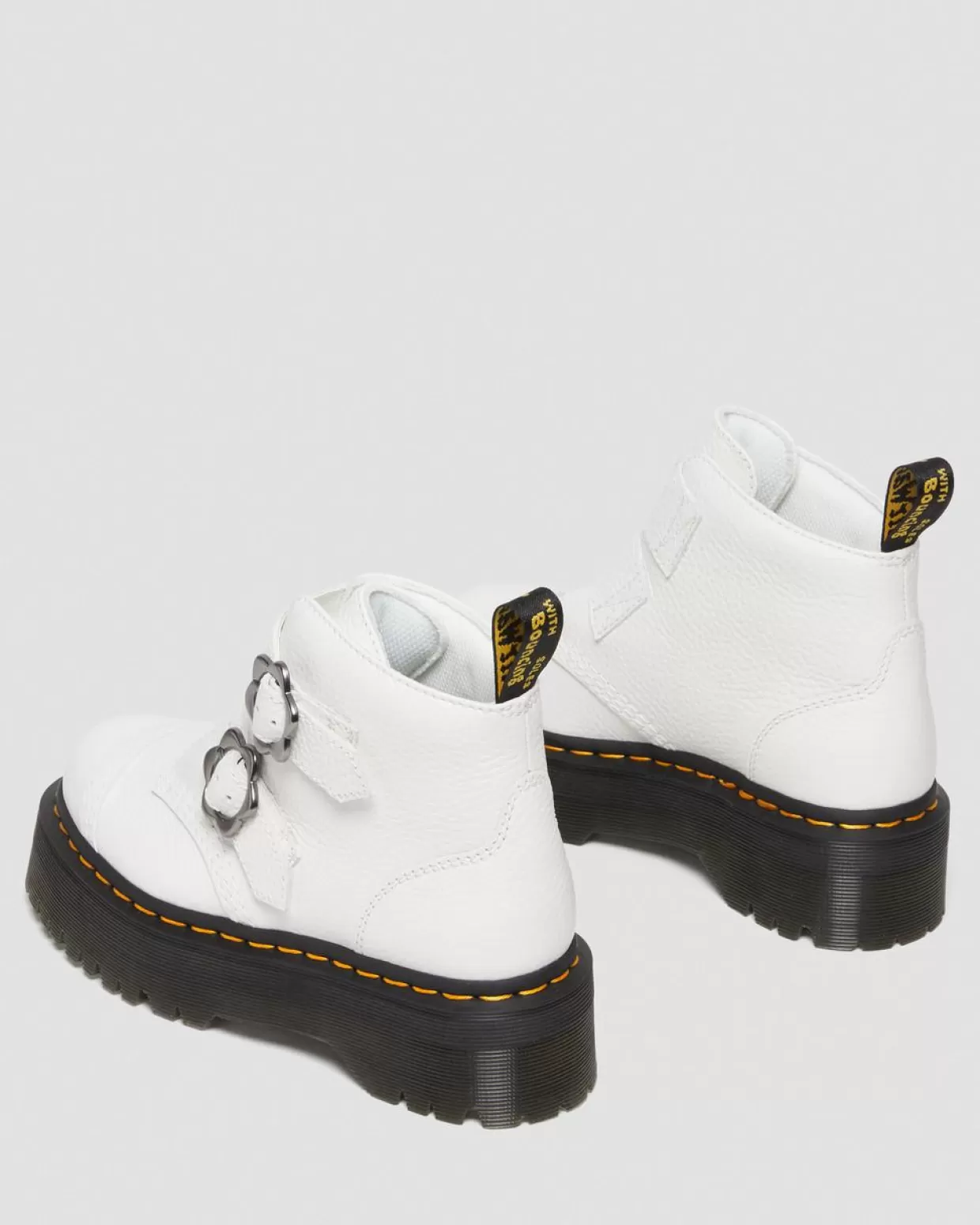 WOMENS Dr. Martens Stivali Platform Devon in pelle nappa fresata con fibbia a fiore