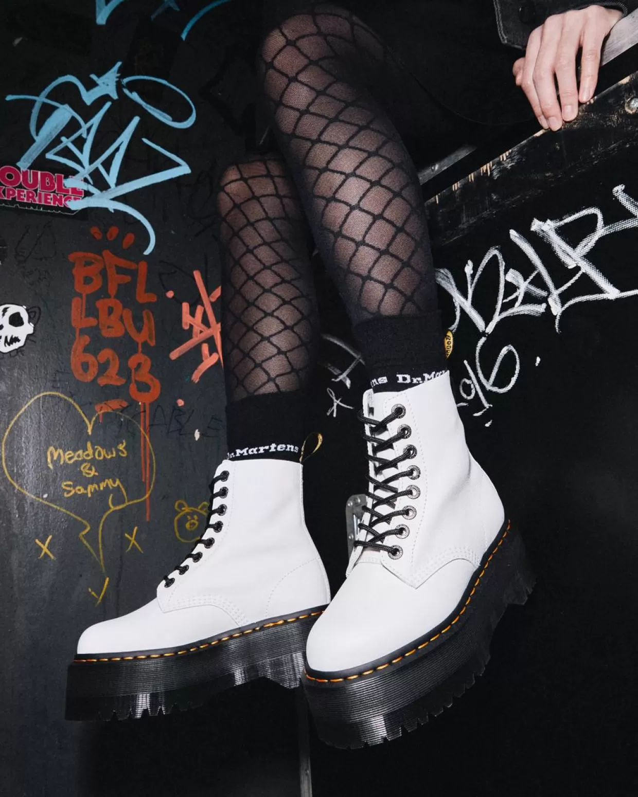 UNISEX Dr. Martens Stivali platform di pelle 1460 Pascal Max