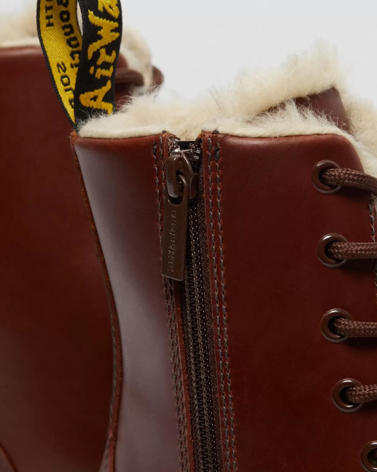 WOMENS Dr. Martens Stivali Platform Jadon Con Rivestimento Interno In Pelliccia Sintetica