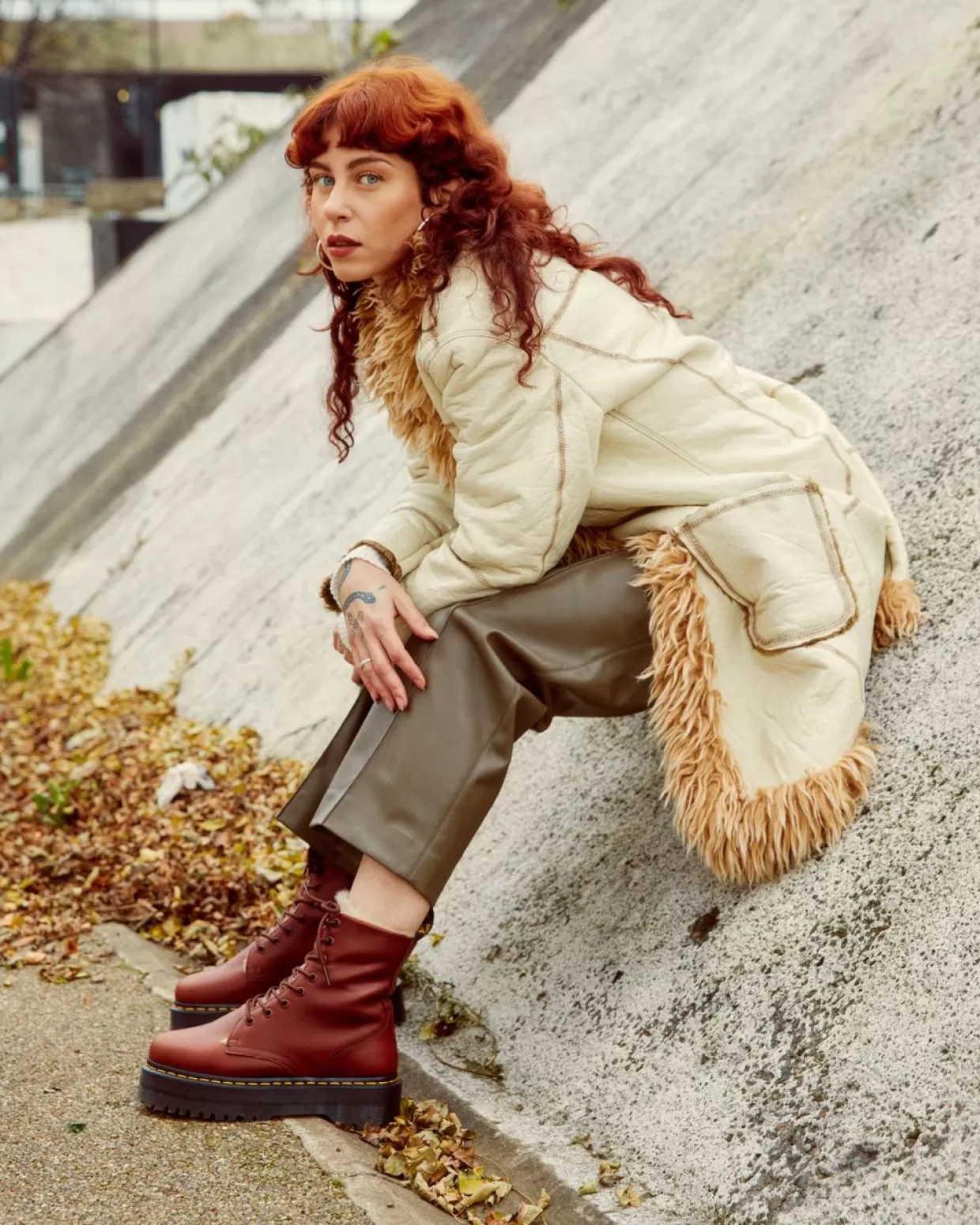 WOMENS Dr. Martens Stivali Platform Jadon Con Rivestimento Interno In Pelliccia Sintetica