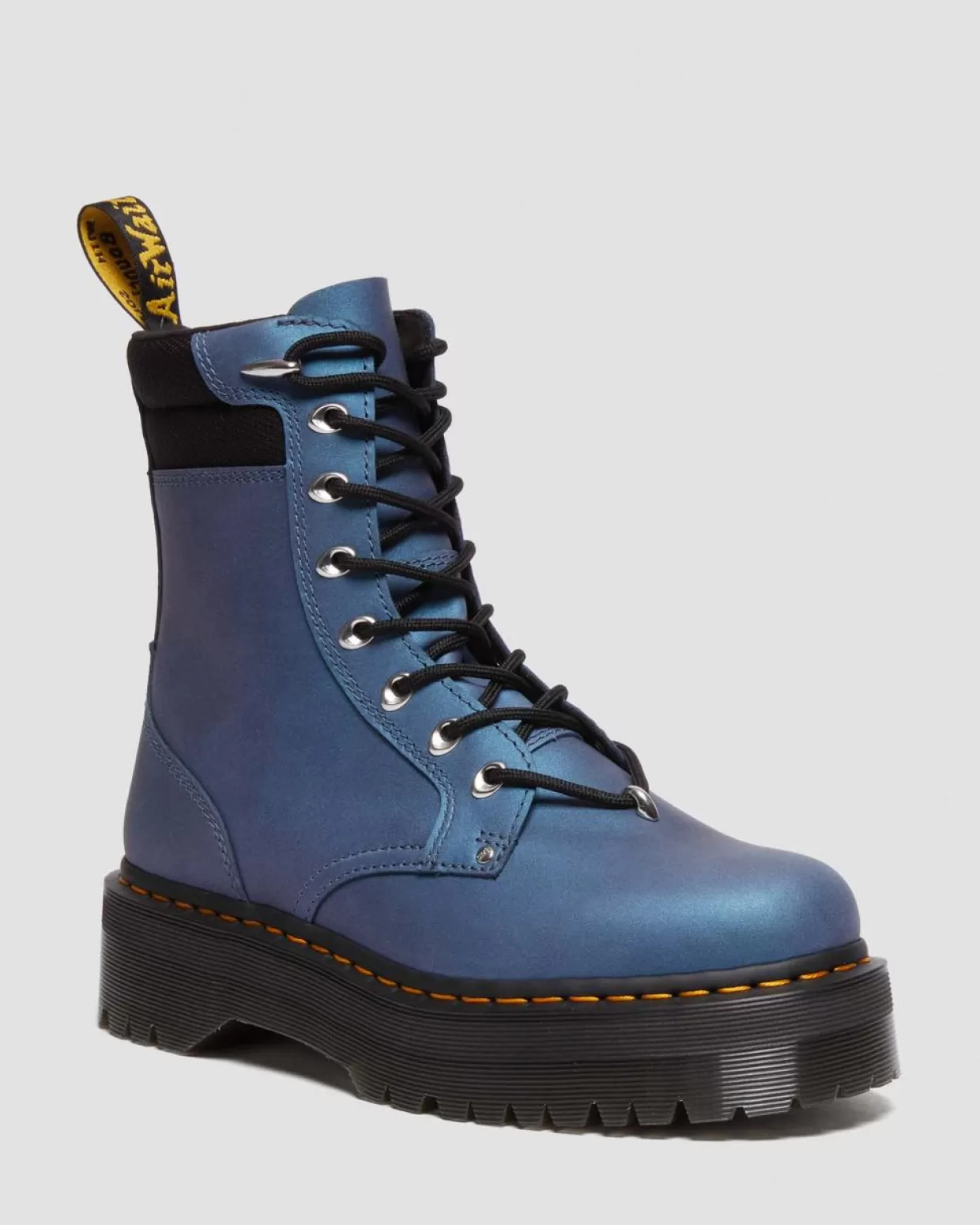 UNISEX Dr. Martens Stivali platform Jadon II Hardware in pelle