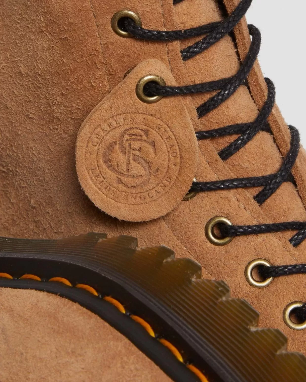 MENS Dr. Martens Stivali stringati 1460 Pascal Made in England in pelle scamosciata trapuntata