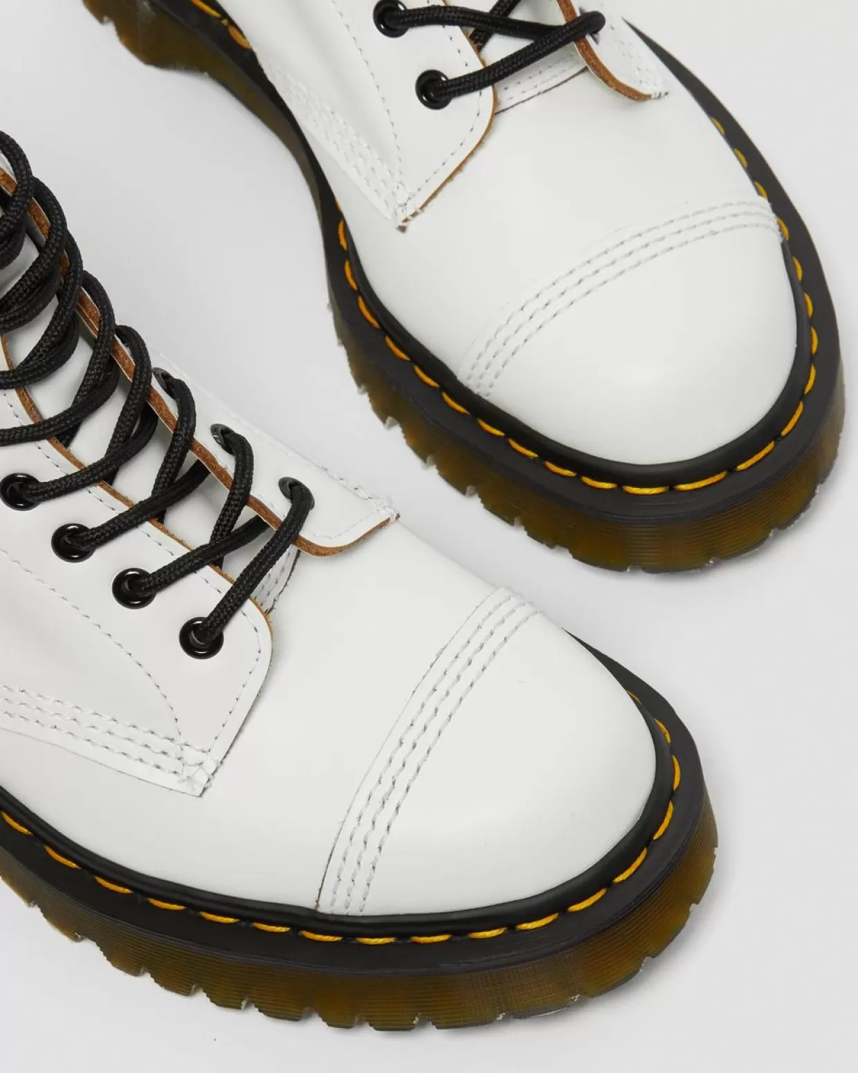 UNISEX Dr. Martens Stivali stringati di pelle con puntale 1460 Bex Made in England
