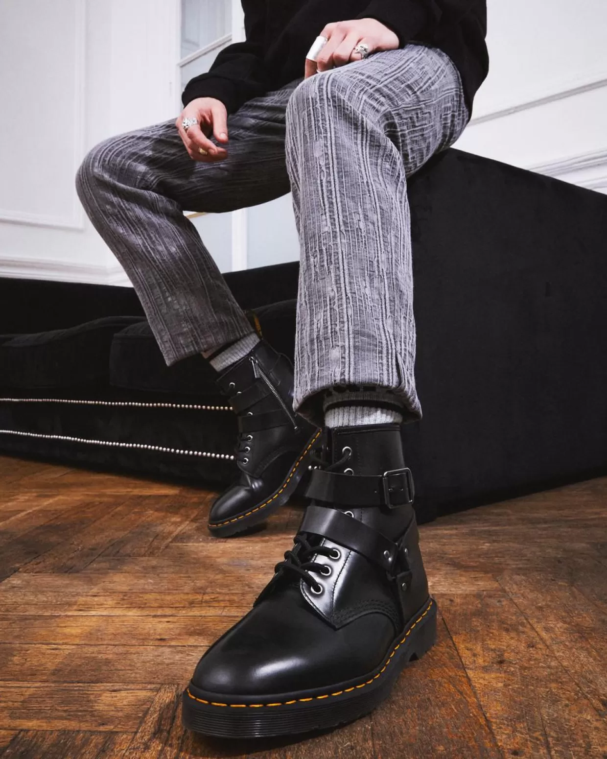 MENS Dr. Martens Stivali stringati Harness di pelle Cristofor